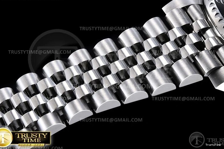 0212 ROLGMT188 – GMT II HighPerformance 986